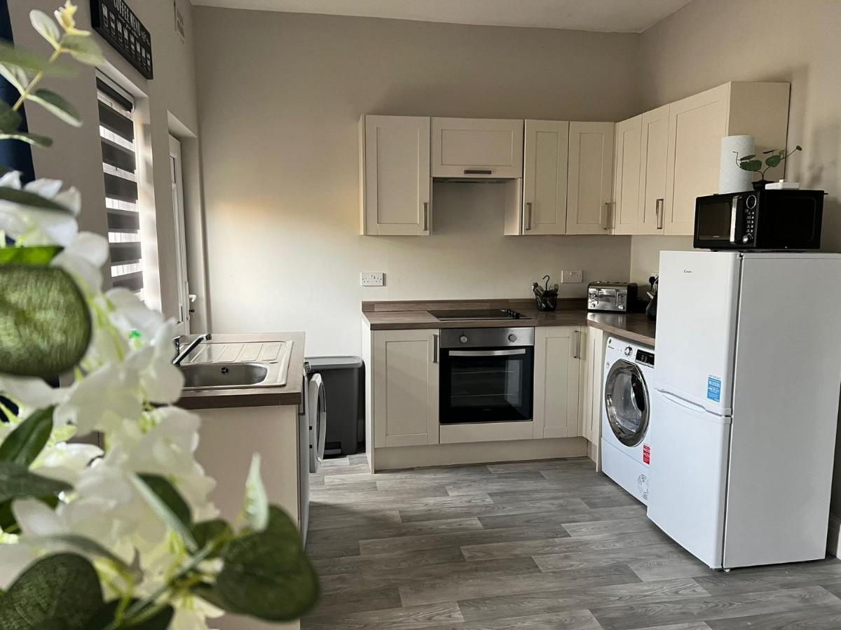 Kim Family Holiday Get-Away 4 Bedrooms 2 Baths Blackpool Exterior foto