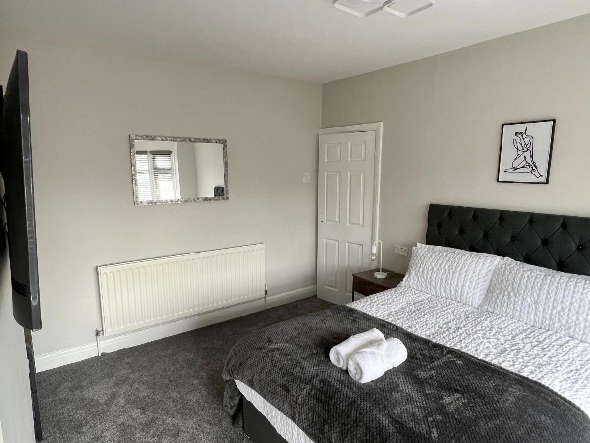 Kim Family Holiday Get-Away 4 Bedrooms 2 Baths Blackpool Exterior foto